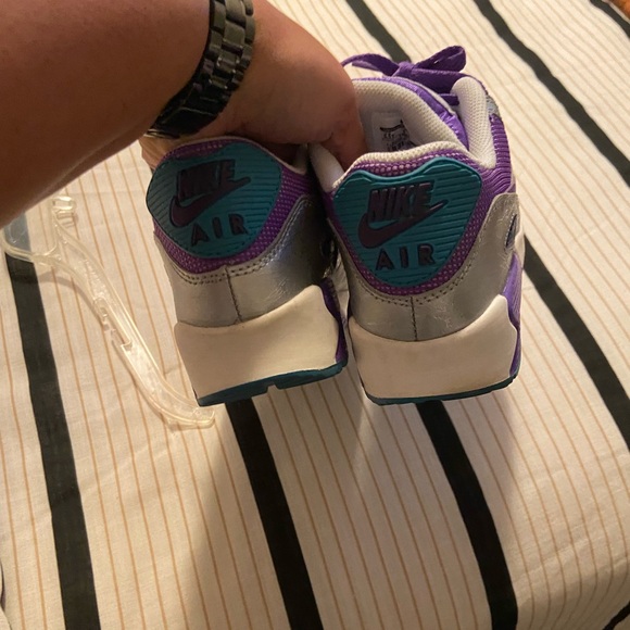 Nike AirMax - Picture 2 of 5